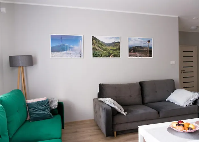 شقة Apartament Trzy Szlaki - Gory Na Wyciagniecie Reki, Przy Szlakach Na Sniezke, Wygodnie, Cicho, Spokojnie, Bezplatny Parking