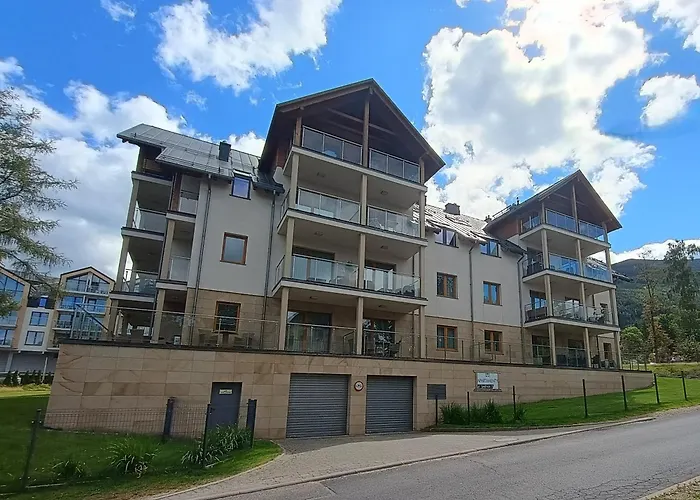 شقة Apartament Trzy Szlaki - Gory Na Wyciagniecie Reki, Przy Szlakach Na Sniezke, Wygodnie, Cicho, Spokojnie, Bezplatny Parking كارباش